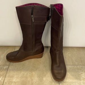 Crocs | A-Leigh Leather Boots | 7.5